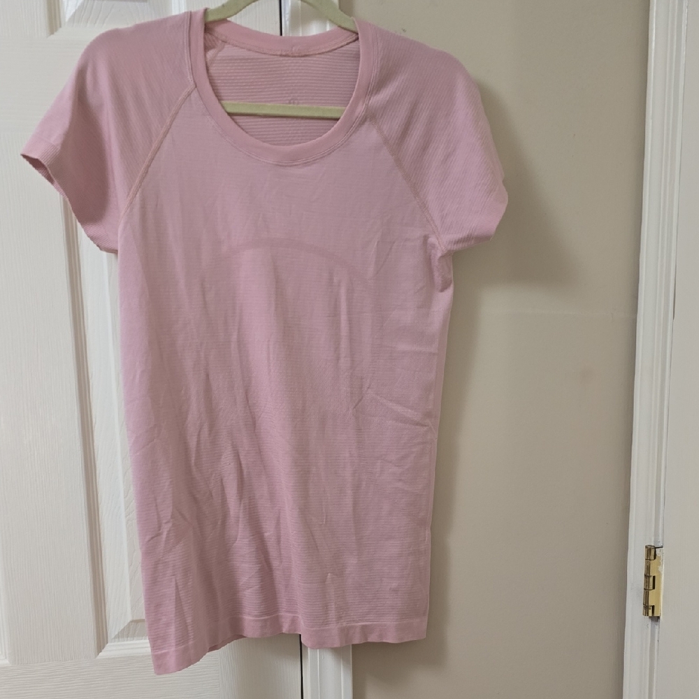 lululemon athletica Short Sleeve Tee - Light Pink